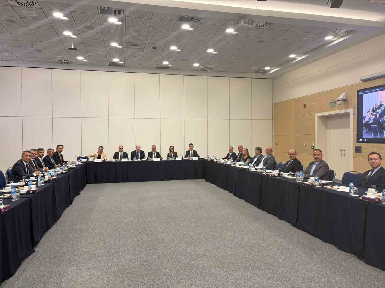 TOBB ÇİMENTO MECLİSİ BAŞKANLIĞINA ADİL SANİ KONUKOĞLU SEÇİLDİ