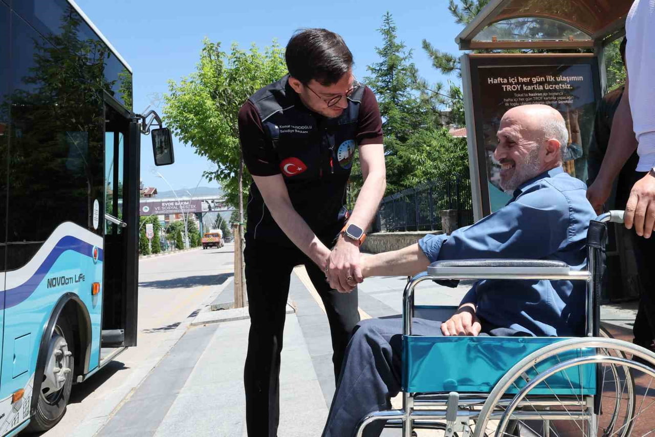 TOKAT BELEDİYESİ TARAFINDAN ÖZEL İHTİYAÇLI BİREYLERİN TOPLU ULAŞIMA ERİŞİMİNİ KOLAYLAŞTIRMAK...