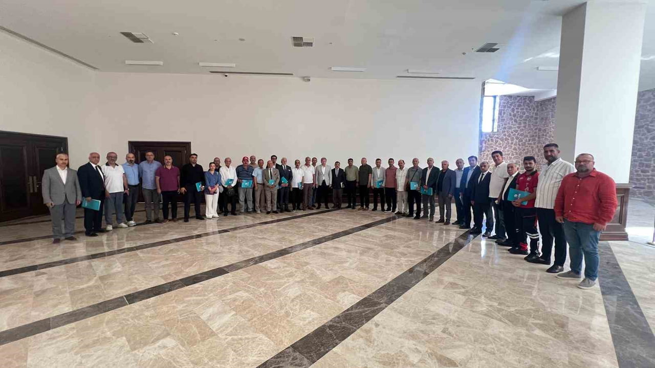 TOPLANTIDAN TOPLU BİR FOTOĞRAF