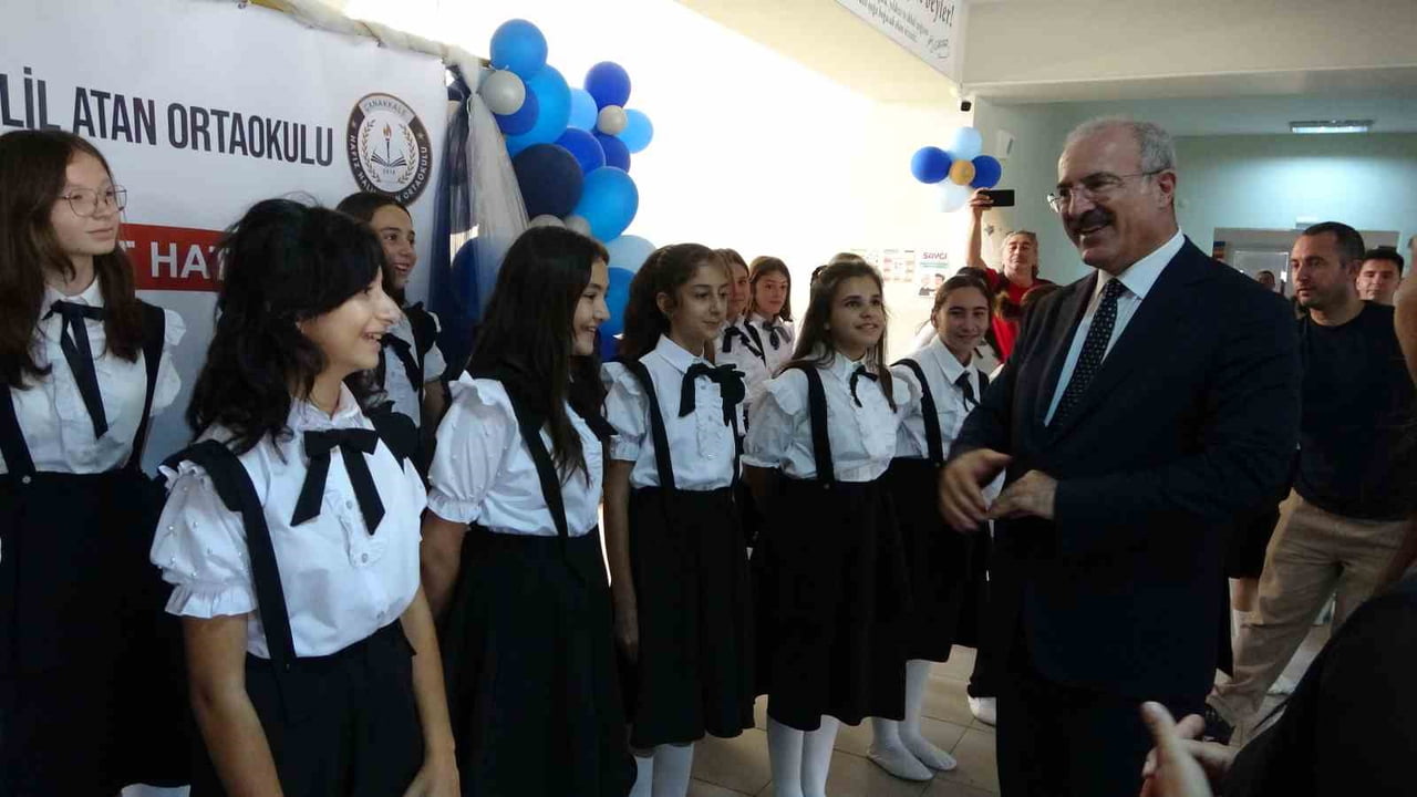 TÖRENE VALİ DOÇ. DR. ÖMER TORAMAN DA KATILDI