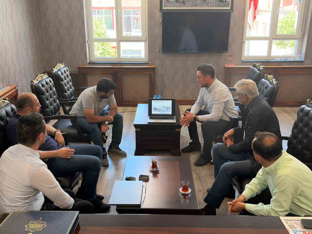 TOSYA BELEDİYE BAŞKANI VOLKAN KAVAKLİGİL, PROJE HAKKINDA BİLGİ ALDI.