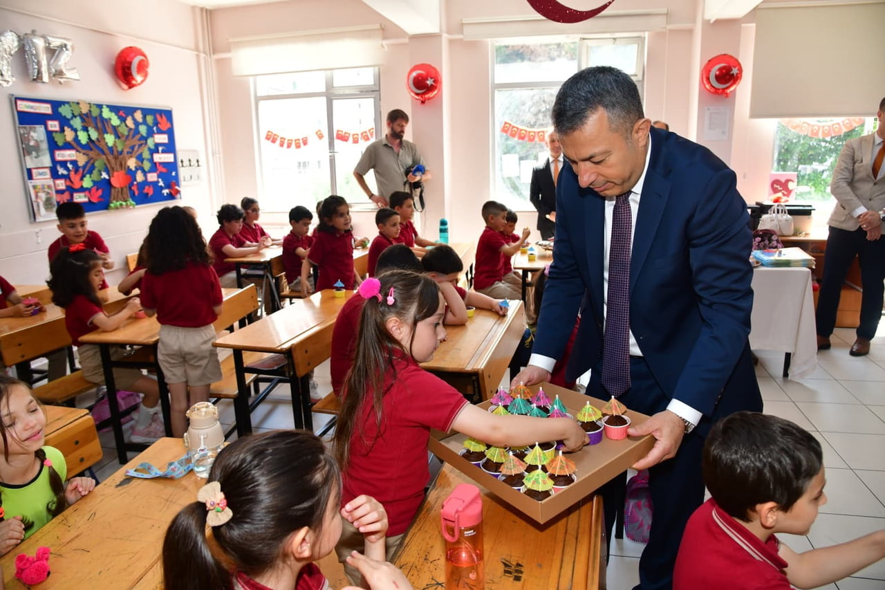 TRABZON'UN ORTAHİSAR İLÇESİ ÇUKURÇAYIR MAHALLESİNDE BULUNAN HASAN TAHSİN KIRALİ İLKOKULU’NDA...