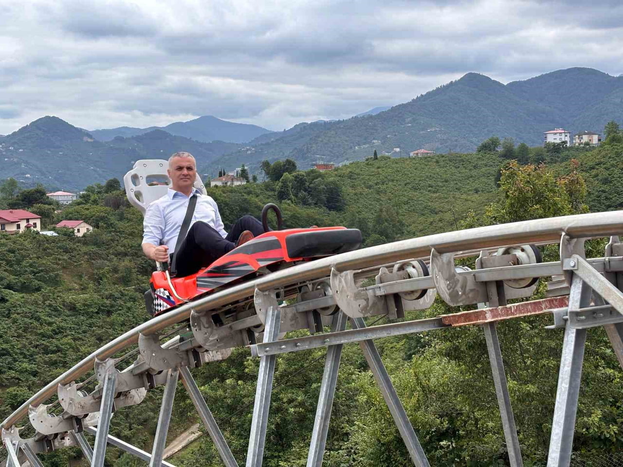 TRABZON’UN YOMRA İLÇESİNDE YAKLAŞIK 300 MİLYON LİRALIK YATIRIMLA İNŞA EDİLEN KARADENİZ BÖLGESİ’NİN...