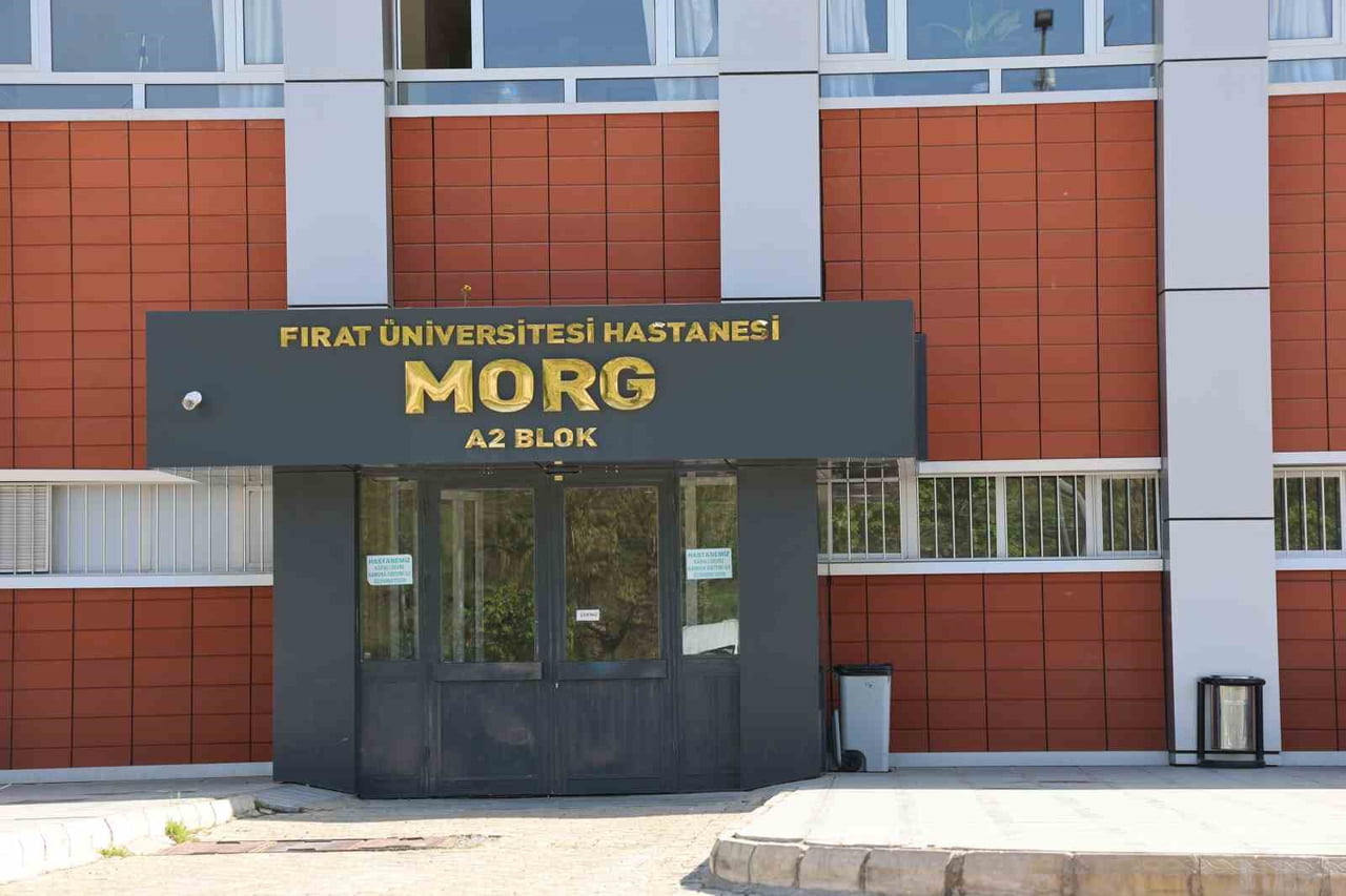 TUNCELİ’DE ÜZERİNE BETON BLOK DÜŞEN İNŞAAT İŞÇİSİ HAYATINI KAYBETTİ