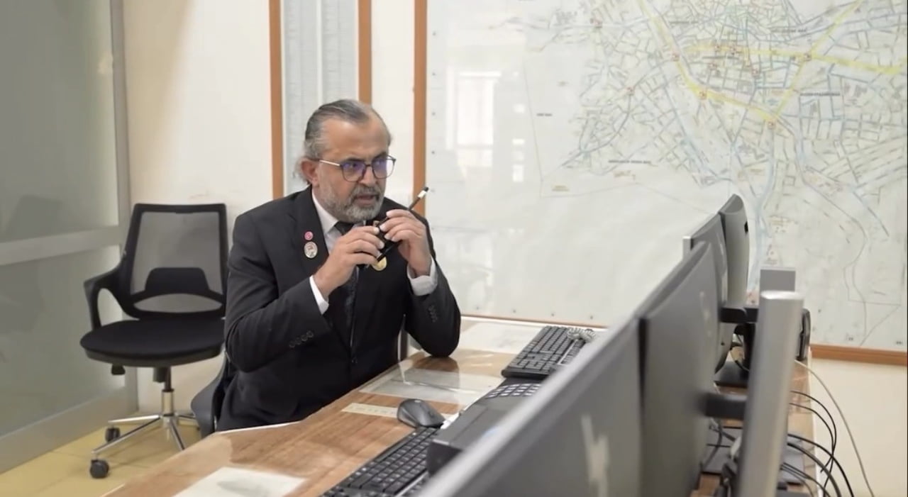 TÜRK POLİS TEŞKİLATI’NDA 34 YILDIR BAŞARIYLA GÖREV YAPAN GAZİ POLİS MEMURU METİN KUŞ, ÇANKIRI’DA...