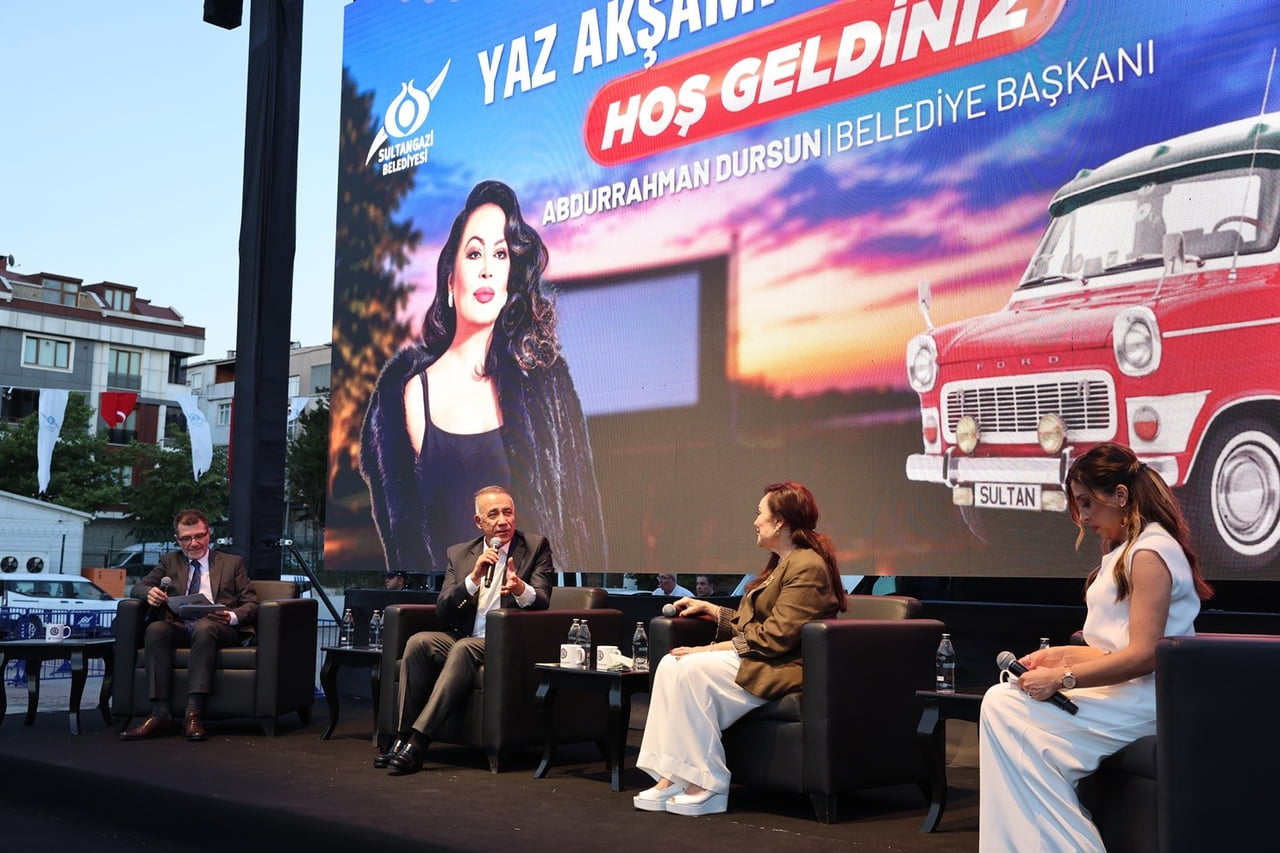 TÜRK SİNEMASININ UNUTULMAZ İSMİ TÜRKAN ŞORAY, SULTANGAZİ BELEDİYESİ TARAFINDAN DÜZENLENEN "YAZ...