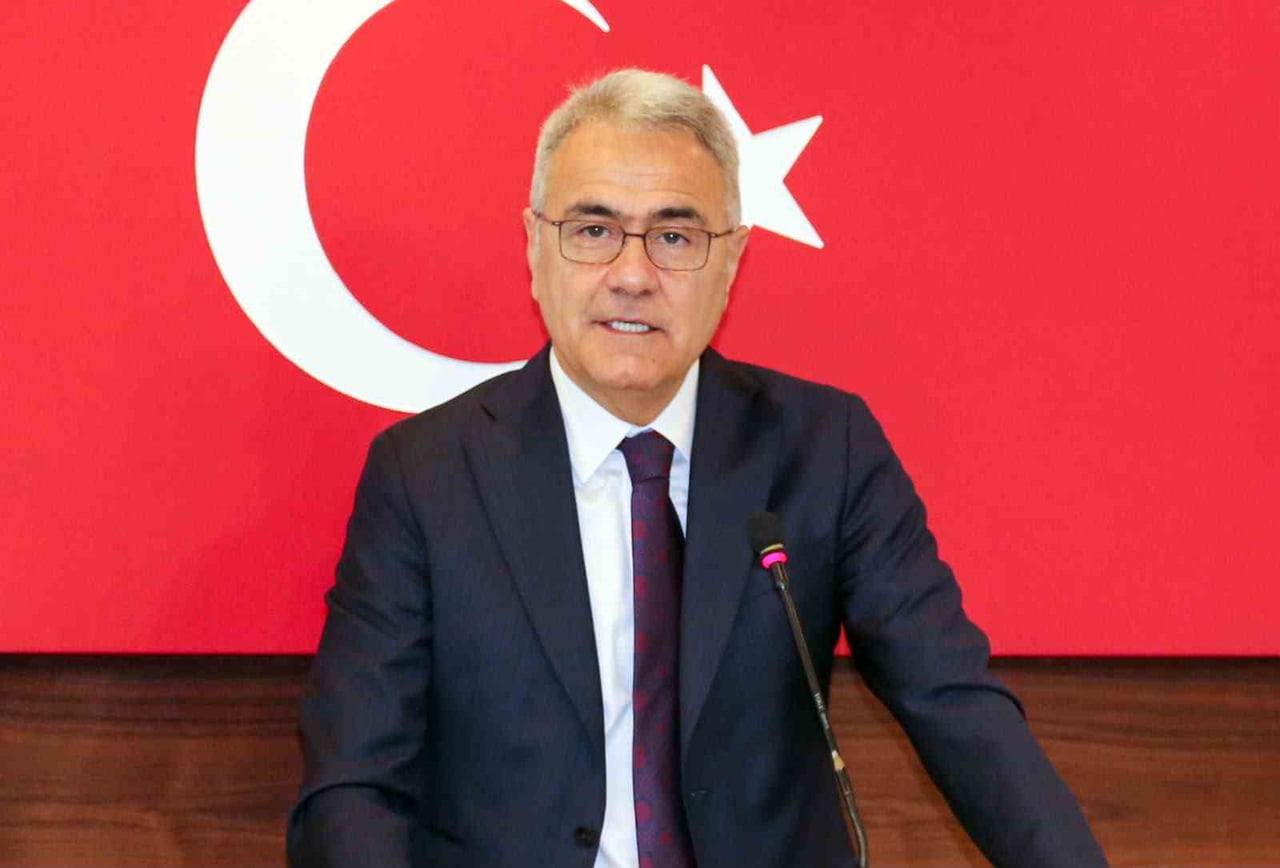 TÜRKİYE'NİN İLK 1000 İHRACATÇISI ARAŞTIRMASINDA SİVAS'TA ÜRETİM YAPAN 3 FİRMANIN LİSTEYE...