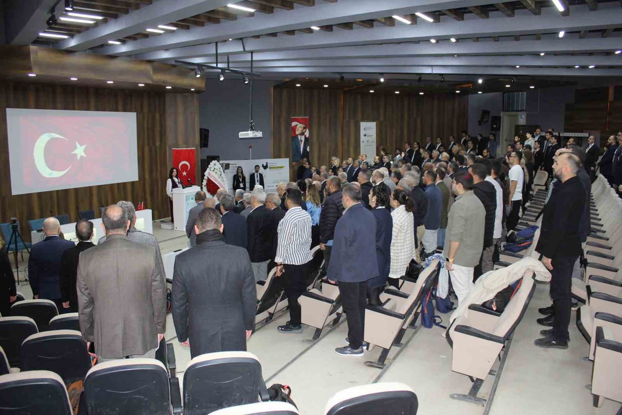 TÜRKİYE’DE KANATLI ETİ SEKTÖRÜNÜN LİDER KURULUŞLARINDAN GEDİK PİLİÇ, SEKTÖRÜN GELECEĞİNE YÖN...