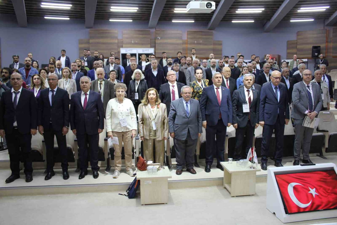 TÜRKİYE’DE KANATLI ETİ SEKTÖRÜNÜN LİDER KURULUŞLARINDAN GEDİK PİLİÇ, SEKTÖRÜN GELECEĞİNE YÖN...