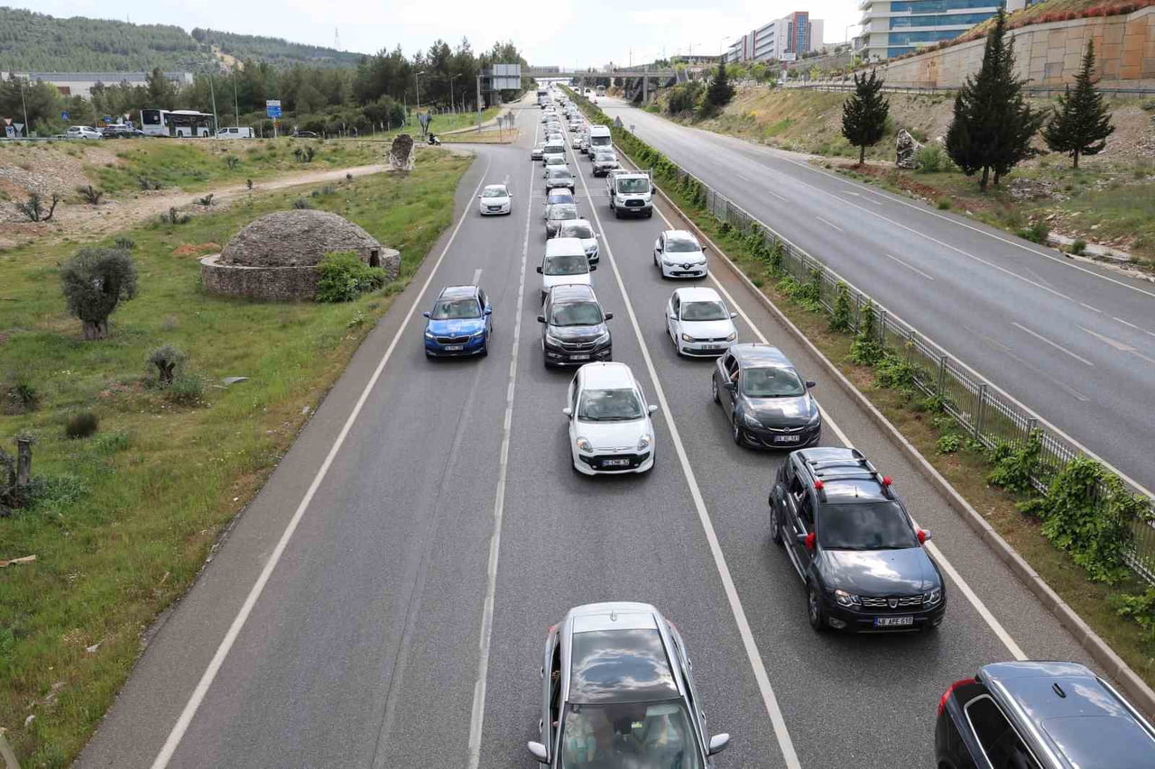 TÜRKİYE İSTATİSTİK KURUMU (TÜİK), MAYIS AYINA İLİŞKİN MOTORLU KARA TAŞITLARI İSTATİSTİKLERİNİ...
