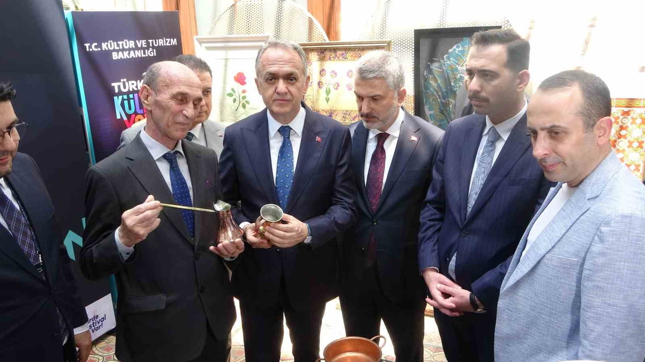 TÜRKİYE KÜLTÜR YOLU FESTİVALİ’NİN 2026 YILINDAKİ ALTINCI DURAĞI OLAN TRABZON KÜLTÜR YOLU...