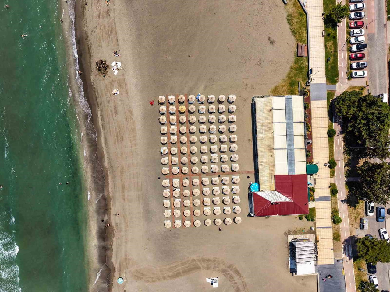 TÜRKİYE’NİN EN UZUN KUMSALLARINDAN BİRİNE SAHİP OLAN VE DENİZ TURİZMİNİN GÖZDE ŞEHİRLERİNDEN OLAN...