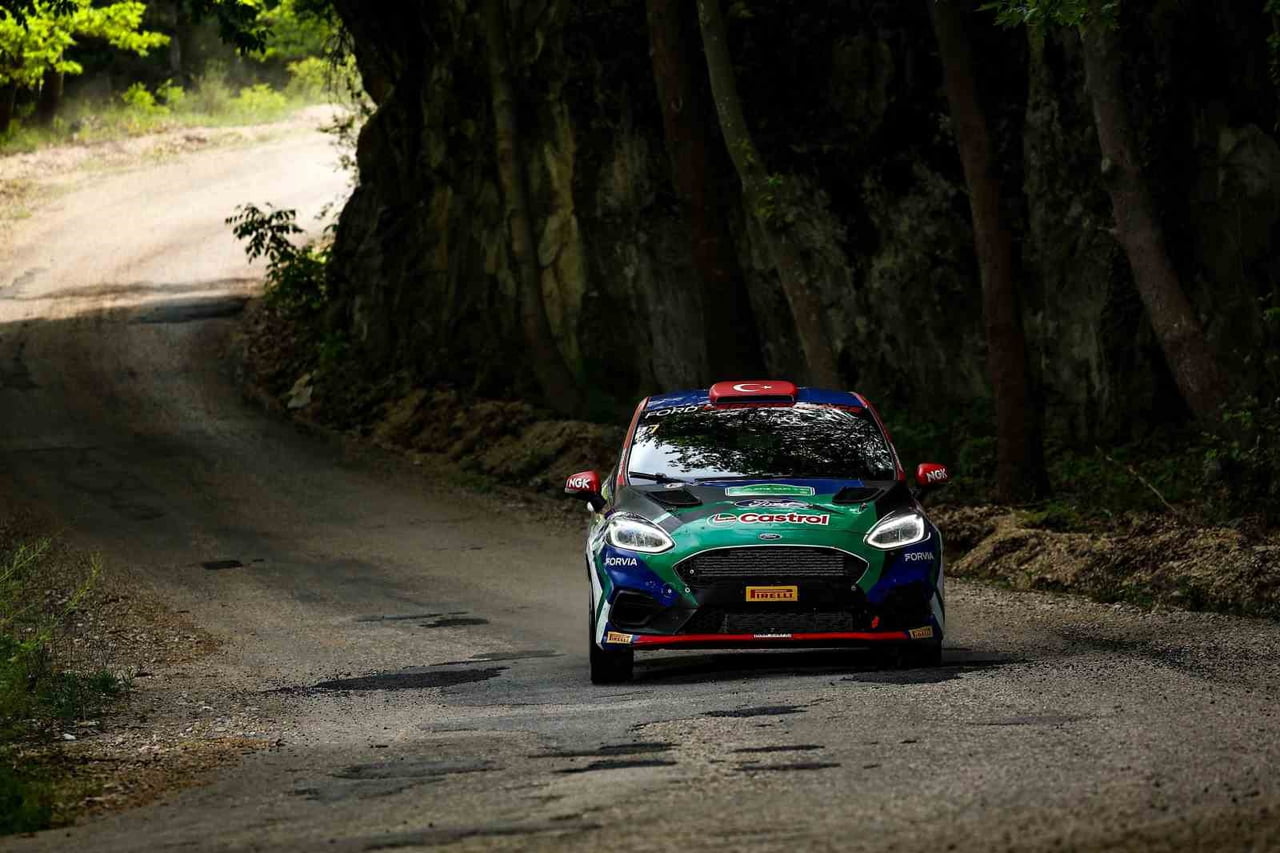 TÜRKİYE OTOMOBİL SPORLARININ EN KÖKLÜ ORGANİZASYONLARINDAN BİRİ OLAN YEŞİL BURSA RALLİSİ, BU YIL...