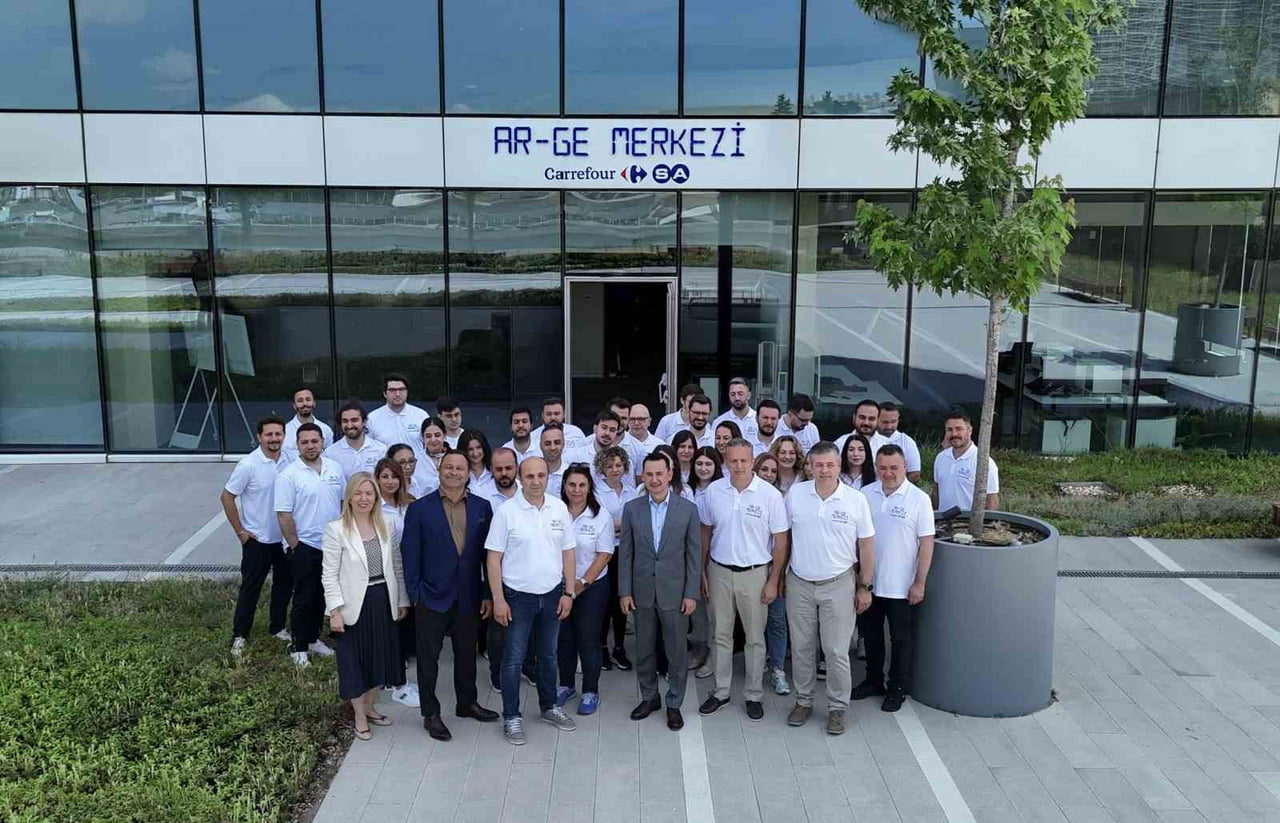 TÜRKİYE PERAKENDE SEKTÖRÜNÜN ÖNDE GELEN MARKALARINDAN CARREFOURSA, SANAYİ VE TEKNOLOJİ BAKANLIĞI...