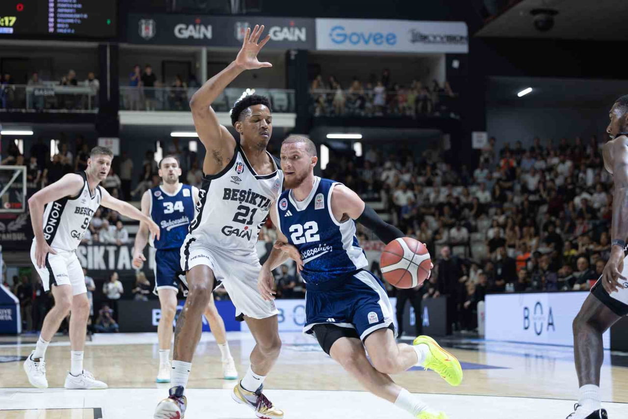 TÜRKİYE SİGORTA BASKETBOL SÜPER LİGİ PLAY-OFF YARI FİNAL SERİSİ İLK MAÇINDA BEŞİKTAŞ, BAHÇEŞEHİR...