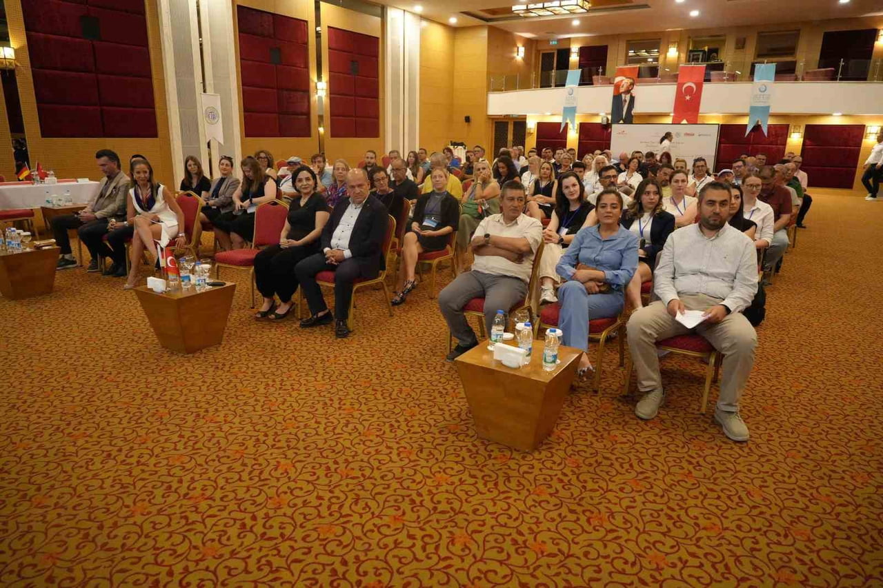 TÜRKİYE TURİZM TANITIM VE GELİŞTİRME AJANSI (TGA), GMKA, TÜRSAB VE EDREMİT TİCARET ODASI İŞ...