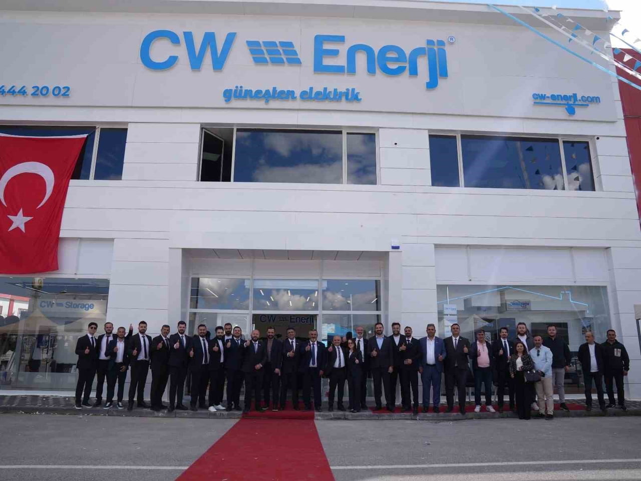 TÜRKİYE VE AVRUPA’NIN ÖNDE GELEN FOTOVOLTAİK GÜNEŞ PANELİ VE HÜCRE ÜRETİCİLERİNDEN BİRİ OLAN CW...