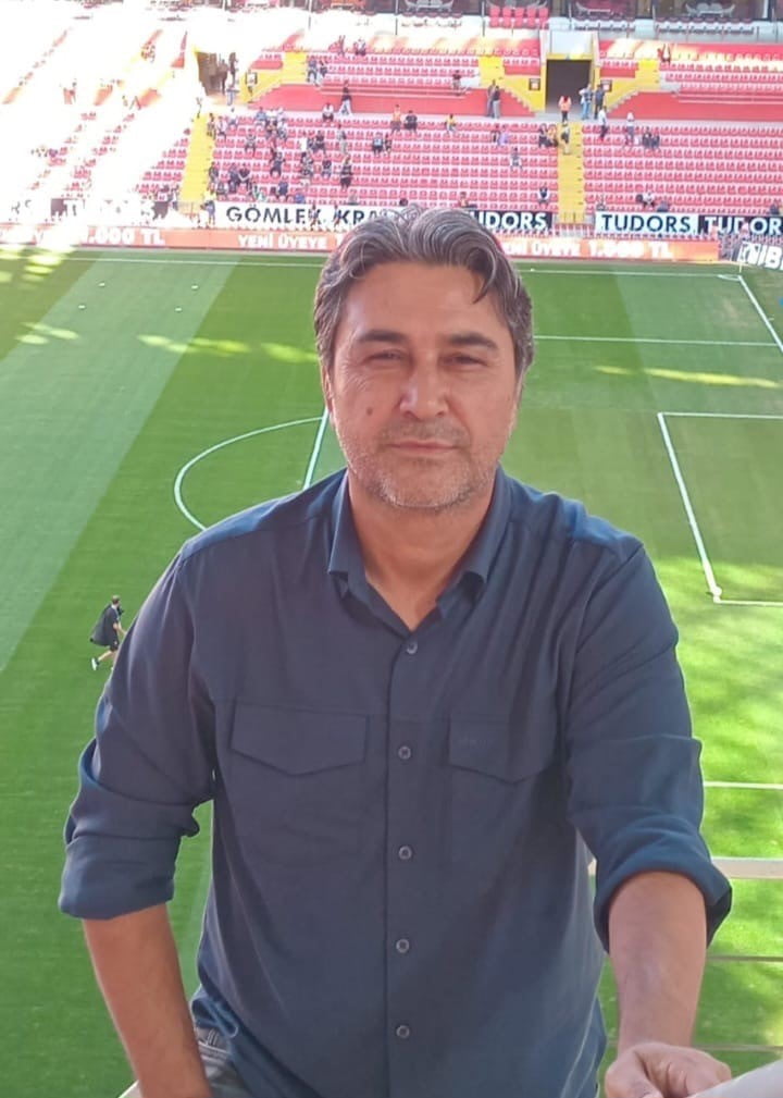 TÜRKİYE VE YURT DIŞINDA BİRÇOK TAKIMDA GÖREV ALAN TEKNİK DİREKTÖR SEBAHATTİN TEKİN, KARİYERİ VE...