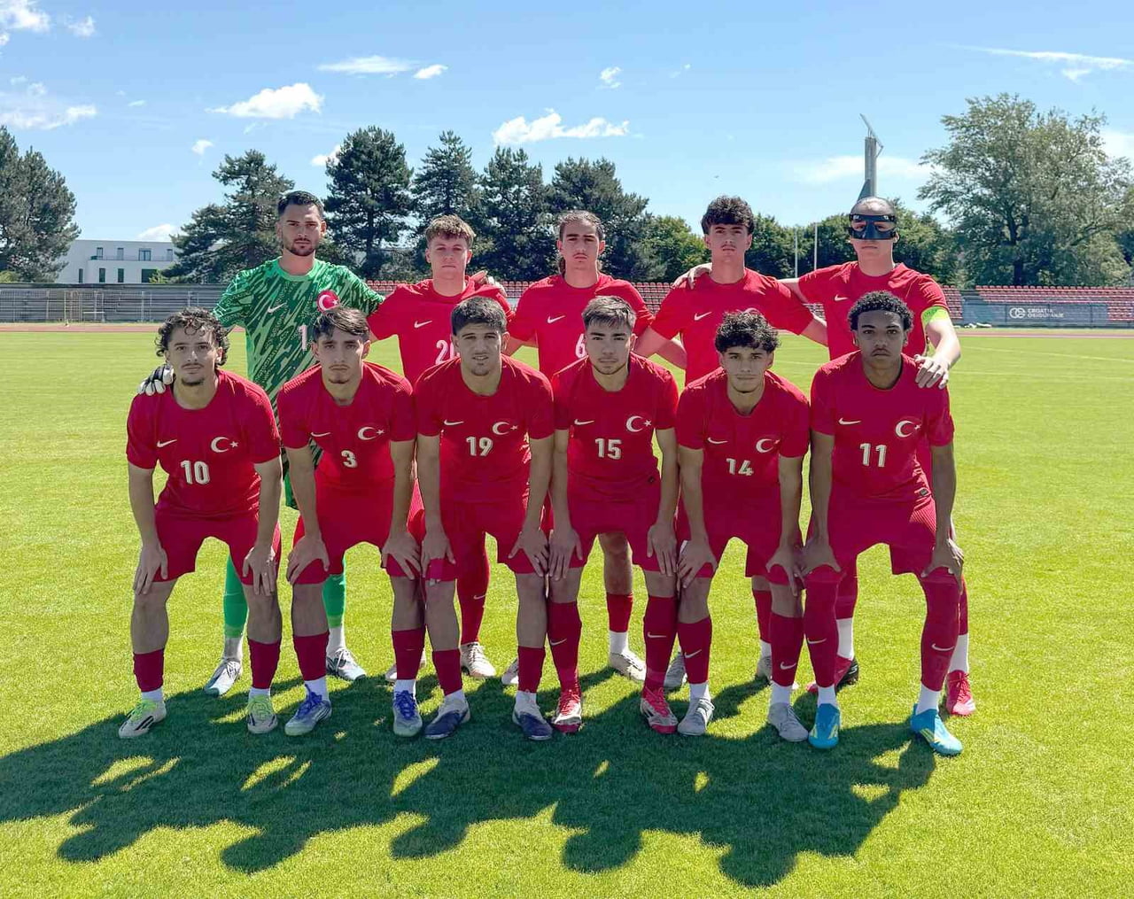U18 MİLLİ TAKIMI, HIRVATİSTAN'IN CAKOVEC ŞEHRİNDE DÜZENLENEN HAZIRLIK TURNUVASININ SON MAÇINDA...