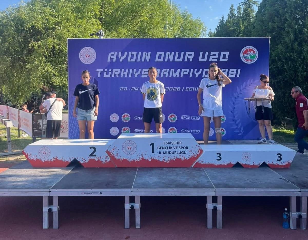 U20 TÜRKİYE ATLETİZM ŞAMPİYONASI’NDA YARIŞAN MUŞ GENÇLİK VE SPOR İL MÜDÜRLÜĞÜ SPORCUSU ELİF...