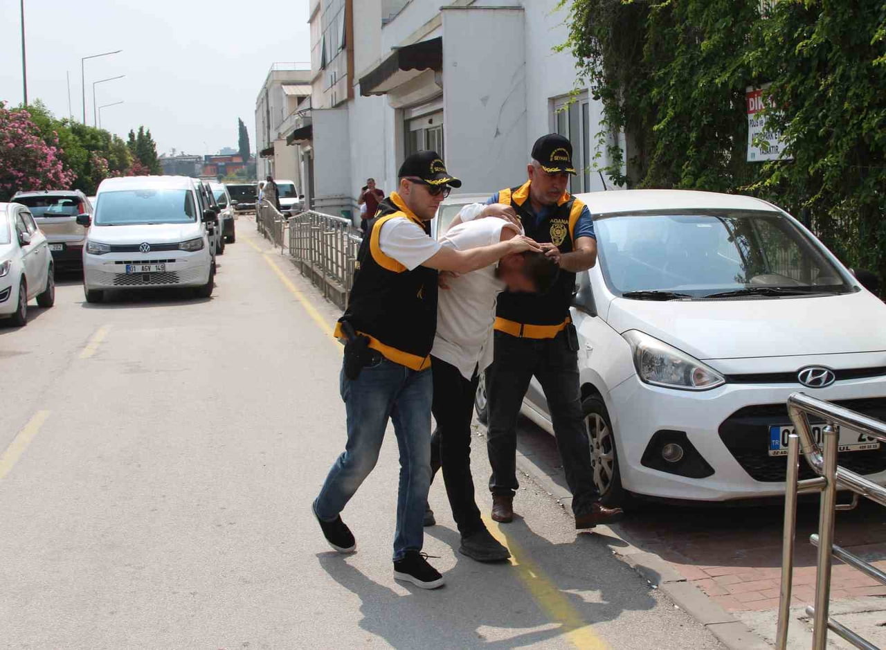 UĞUR B.