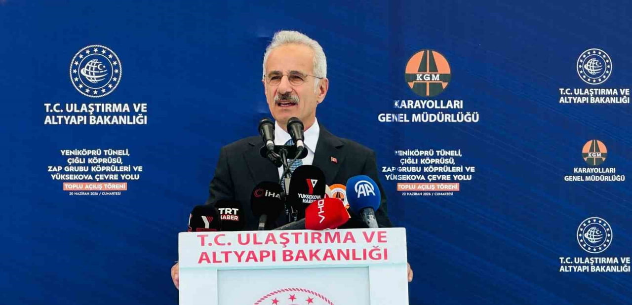 ULAŞTIRMA VE ALTYAPI BAKANI ABDULKADİR URALOĞLU KONUŞMA YAPTI
