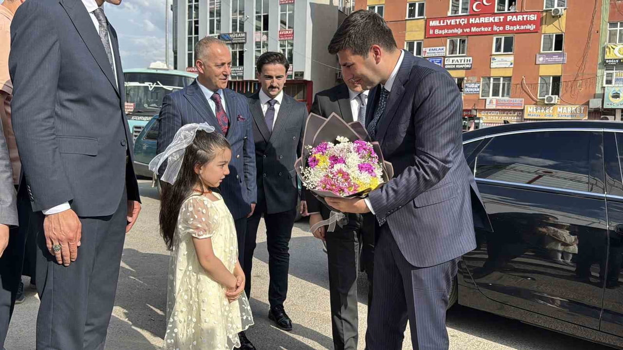 ÜLKÜ OCAKLARI EĞİTİM VE KÜLTÜR VAKFI GENEL BAŞKANI AHMET YİĞİT YILDIRIM, KARABÜK ÜLKÜ OCAKLARININ...