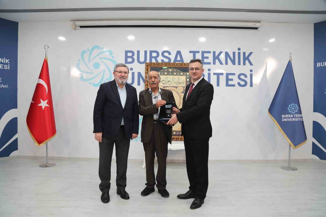 UNESCO TARAFINDAN "YAŞAYAN İNSAN HAZİNESİ" UNVANINA LAYIK GÖRÜLEN, CUMHURBAŞKANLIĞI KÜLTÜR VE...