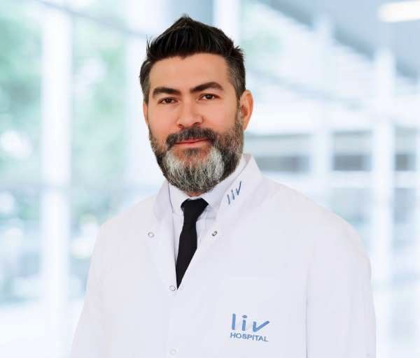 ÜROLOJİ UZMANI OPR. DR. İDRİS KIVANÇ CAVILDAK