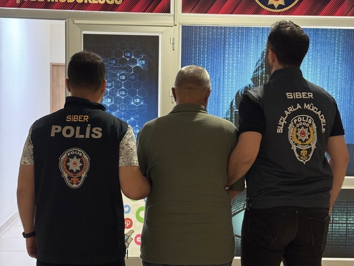 UŞAK’TA SİBER SUÇLARLA MÜCADELE EKİPLERİNCE DÜZENLENEN ÇALIŞMADA, BİLİŞİM SİSTEMLERİ KULLANILARAK...