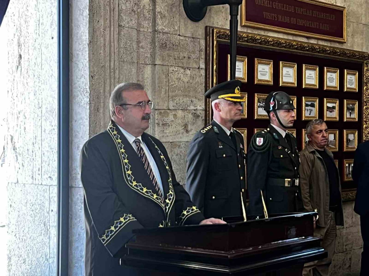UYUŞMAZLIK MAHKEMESİ BAŞKANI RIDVAN GÜLEÇ