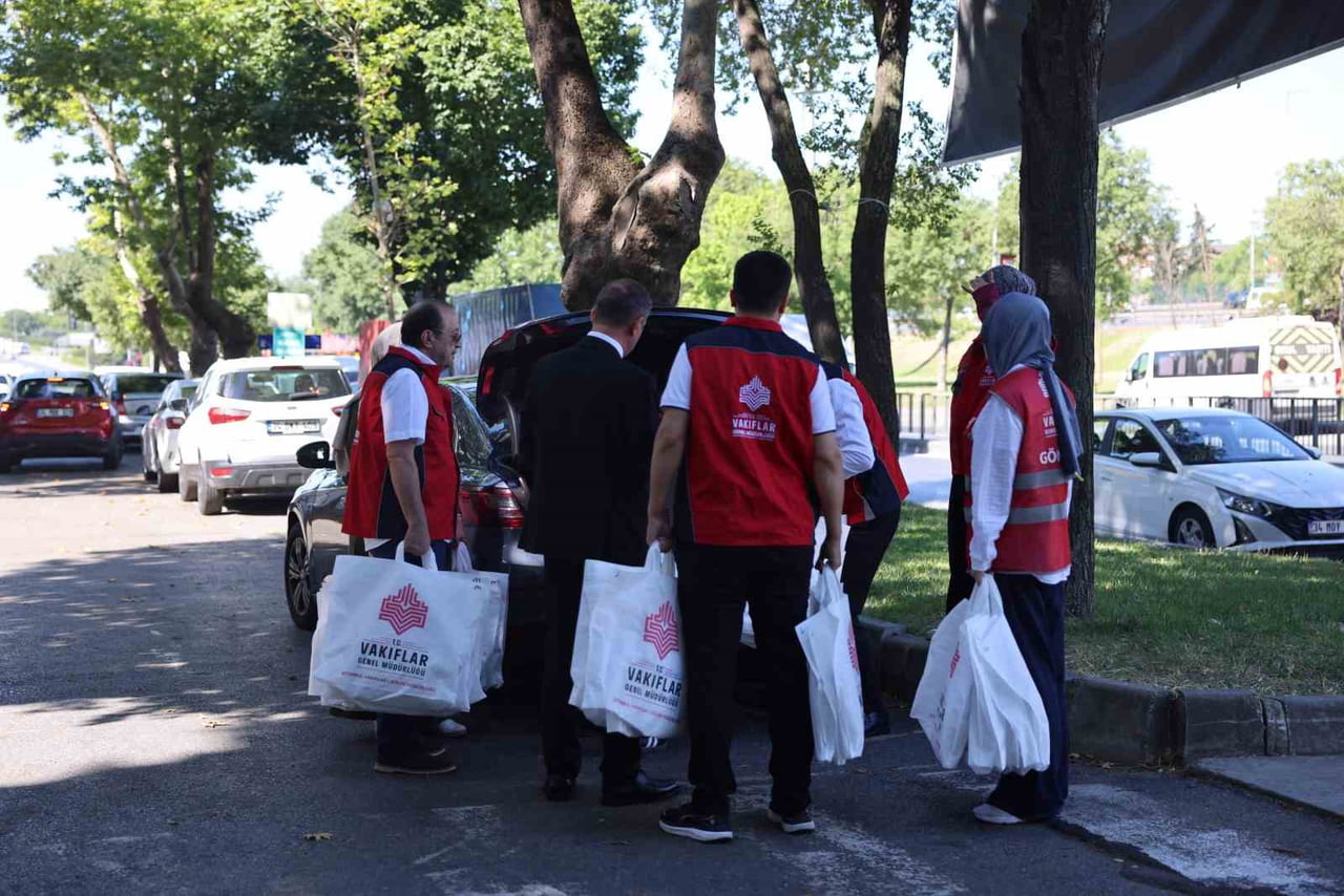 VAKIFLAR GENEL MÜDÜRLÜĞÜ İSTANBUL VAKIFLAR 1. BÖLGE MÜDÜRLÜĞÜ DARÜLACEZE SAKİNLERİNE YÖNELİK...