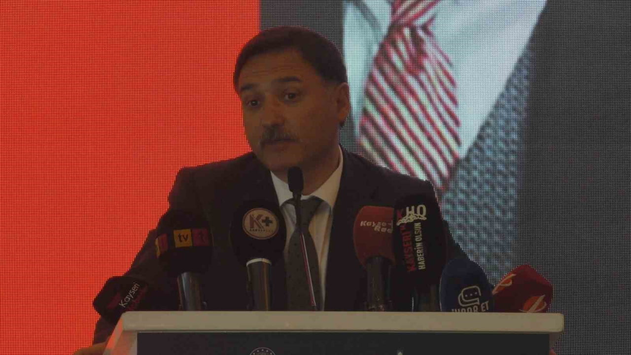 VALİ GÖKMEN ÇİÇEK