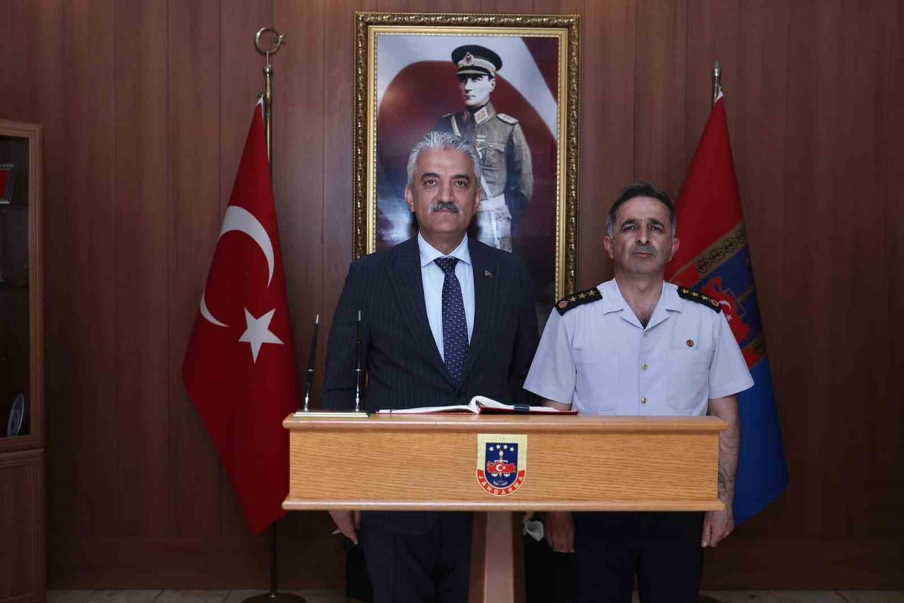 VALİ MEHMET MAKAS JANDARMA TEŞKİLATI’NIN 187. KURULUŞ YIL DÖNÜMÜ MÜNASEBETİYLE İL JANDARMA...
