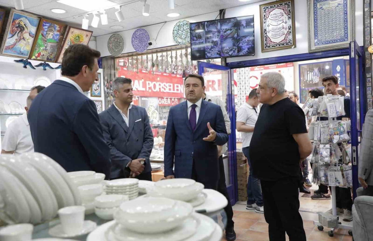 VALİ MUSA IŞIN’DAN KERVANSARAY ÇİNİCİLER ÇARŞISI’NA ZİYARET