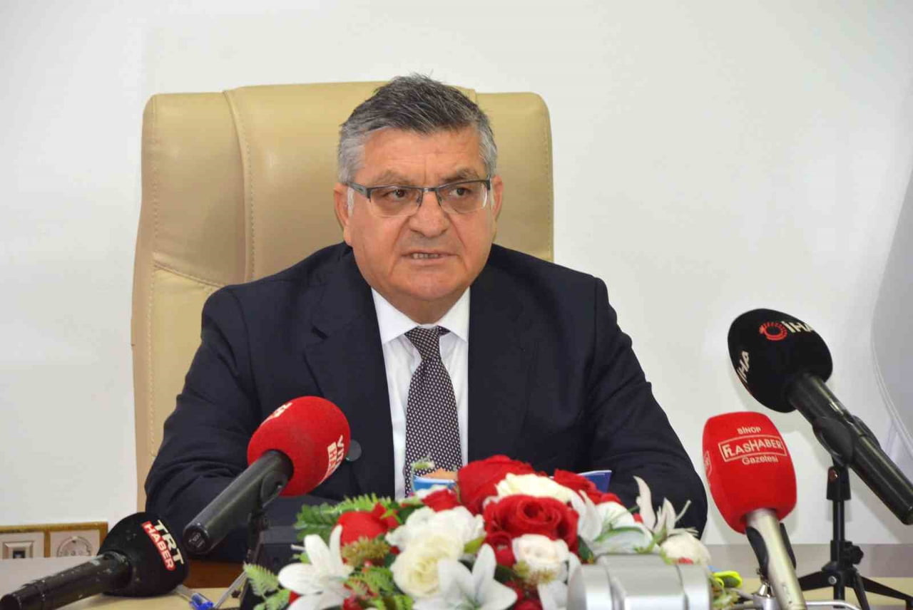 VALİ MUSTAFA ÖZARSLAN, İL GENELİNDE KAMU HİZMETLERİNDEN DUYULAN MEMNUNİYET DÜZEYİNİ ÖLÇMEK...