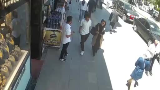 Van'da korku dolu anlar: Saniyelerle kurtuldular