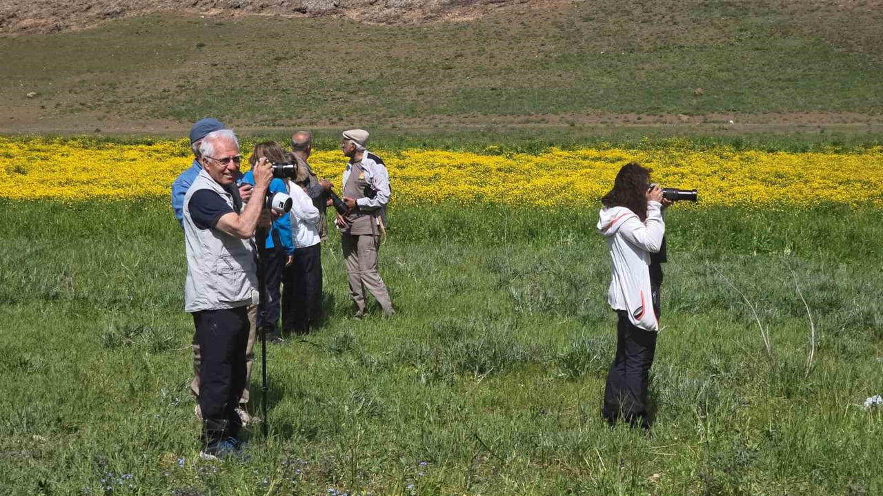 VAN'IN EŞSİZ DOĞAL ZENGİNLİKLERİ, BU KEZ OBJEKTİFLERE YANSIDI. DOSTLAR FOTOĞRAF GRUBU, FOTOĞRAF...