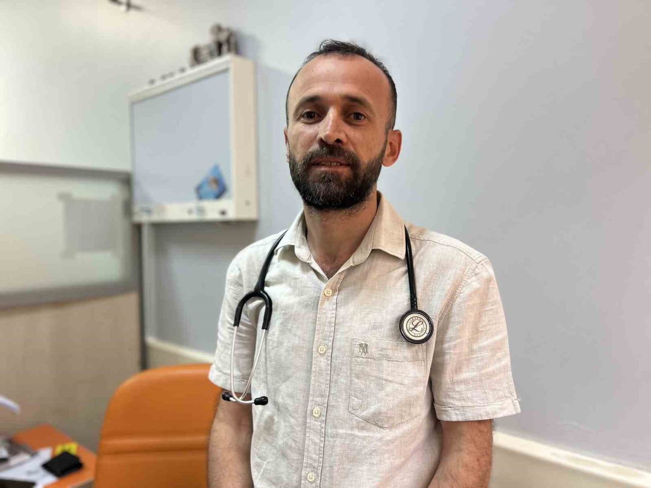 VAN EĞİTİM VE ARAŞTIRMA HASTANESİ GÖĞÜS HASTALIKLARI UZMANI DR. NEZAHAT ESEN
