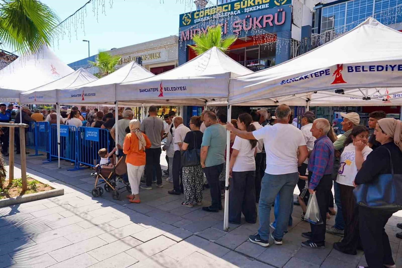 VATANDAŞLARIN YOĞUN İLGİ GÖSTERDİĞİ ETKİNLİK, TOPLUMSAL DAYANIŞMANIN VE PAYLAŞMA KÜLTÜRÜNÜN GÜZEL...