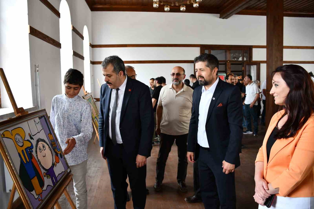 VEZİRKÖPRÜ MEHMET AKİF ERSOY ÖZEL EĞİTİM UYGULAMA OKULU ÖĞRETMEN VE ÖĞRENCİLERİ TARAFINDAN YIL...