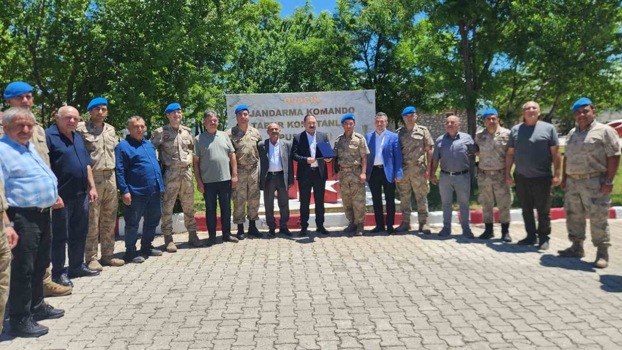 YAKLAŞIK 40 YIL ÖNCE TUNCELİ'DE TERÖRLE MÜCADELE EDEN İÇ GÜVENLİK ÖZEL OPERASYON ÇAVUŞ TİMİ...