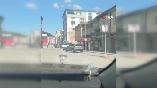 Yanlış okula giden öğrenciyi jandarma sınava yetiştirdi