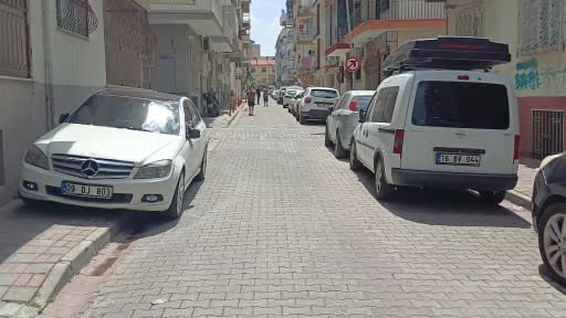 Yanlış park itfaiyenin erken müdahalesini engelledi