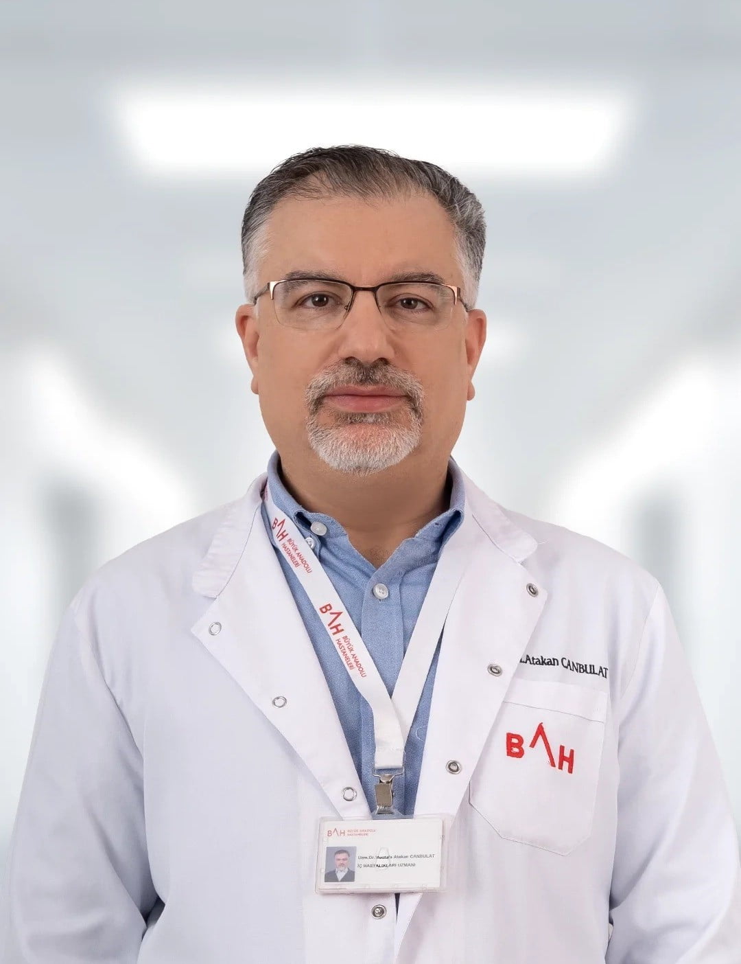 YAZ SICAKLARININ ETKİSİNİ ARTIRDIĞI BU GÜNLERDE GÜNEŞ ÇARPMASINA KARŞI UYARIDA BULUNAN İÇ...