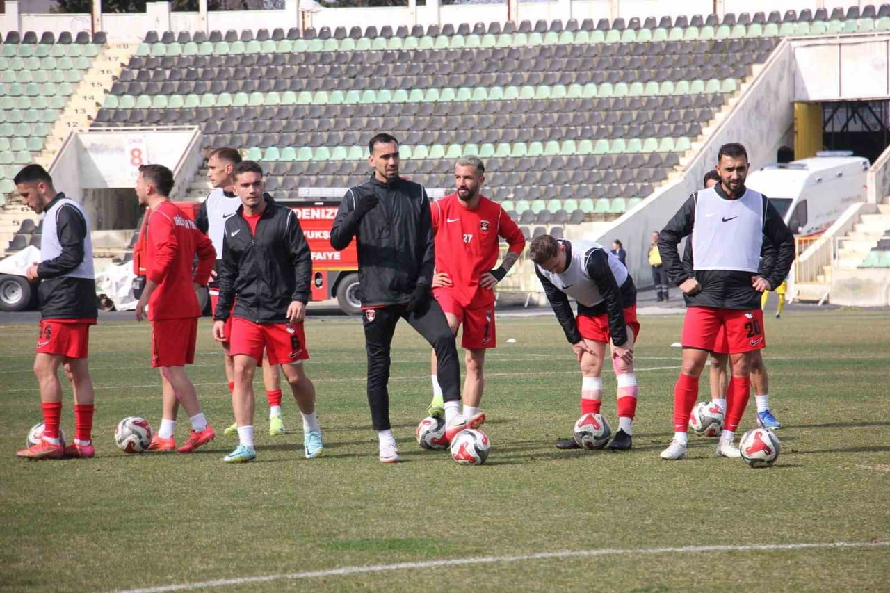 YENİ SEZONDA TFF 3. LİG’DE MÜCADELE EDECEK OLAN DENİZLİ İDMAN YURDU 1959 KULÜBÜ’NDE DENETLEME...
