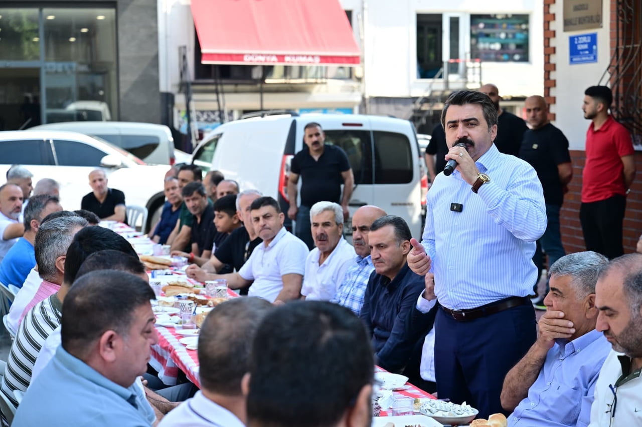 YILDIRIM BELEDİYE BAŞKANI OKTAY YILMAZ, ANADOLU MAHALLESİ’NDE ESNAFI ZİYARET ETTİ
