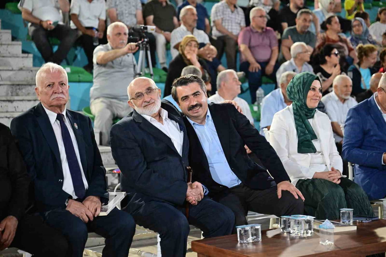 YILDIRIM BELEDİYESİ, ANADOLU’NUN EN ÖNEMLİ KÜLTÜREL MİRASLARINDAN OLAN AŞIKLIK GELENEĞİNİ...