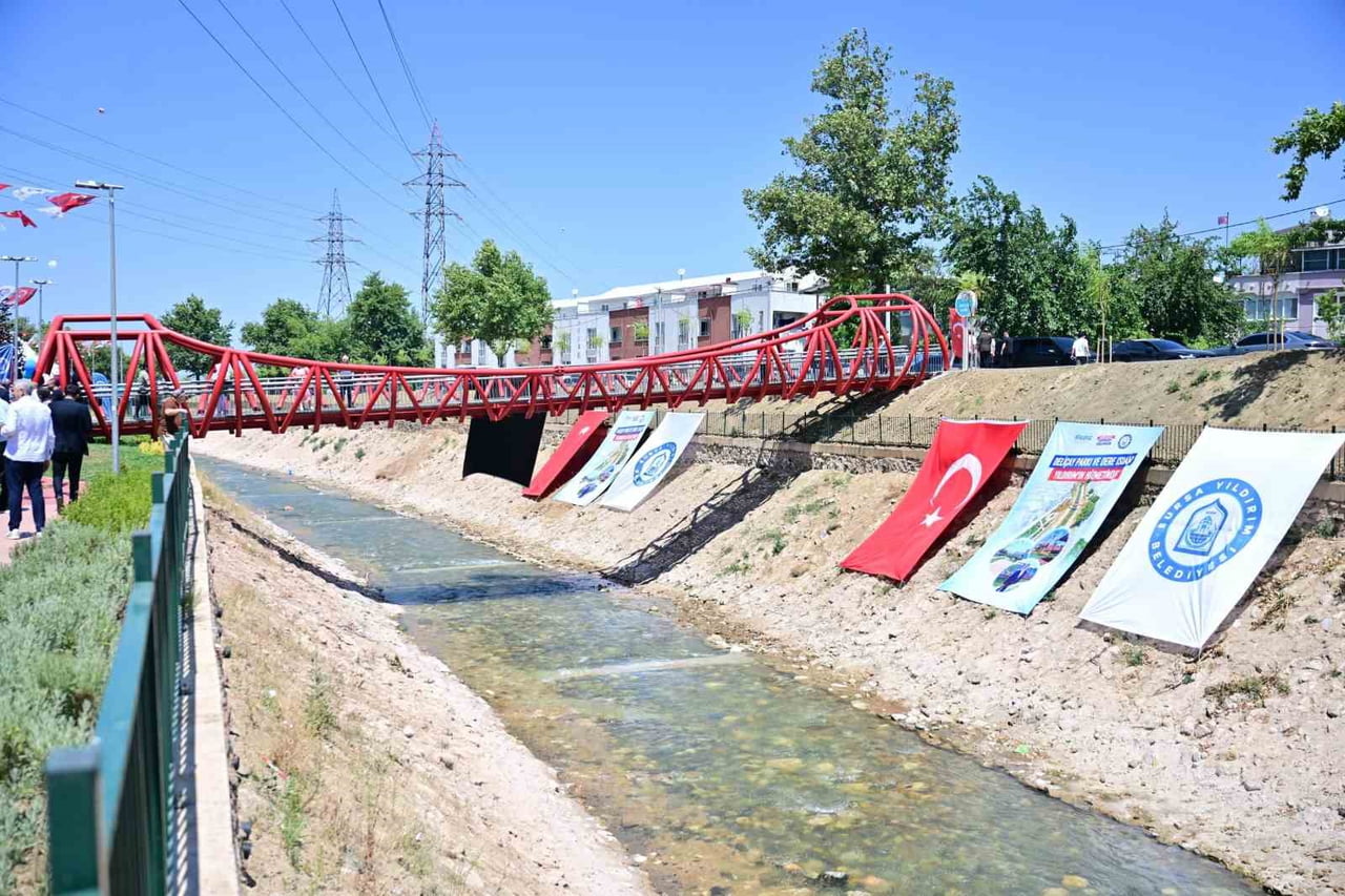 YILDIRIM BELEDİYESİ, ZAMAN ZAMAN TAŞKINLARIN YAŞANDIĞI VE İSTENMEYEN GÖRÜNTÜLERİN ORTAYA ÇIKTIĞI...