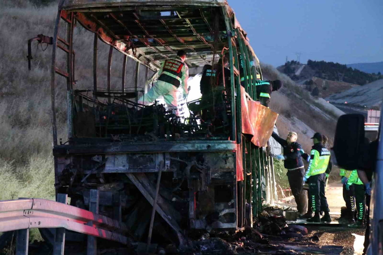YOLLAR KAN GÖLÜ : 5 AYDA 776 OCAĞA ATEŞ DÜŞTÜ